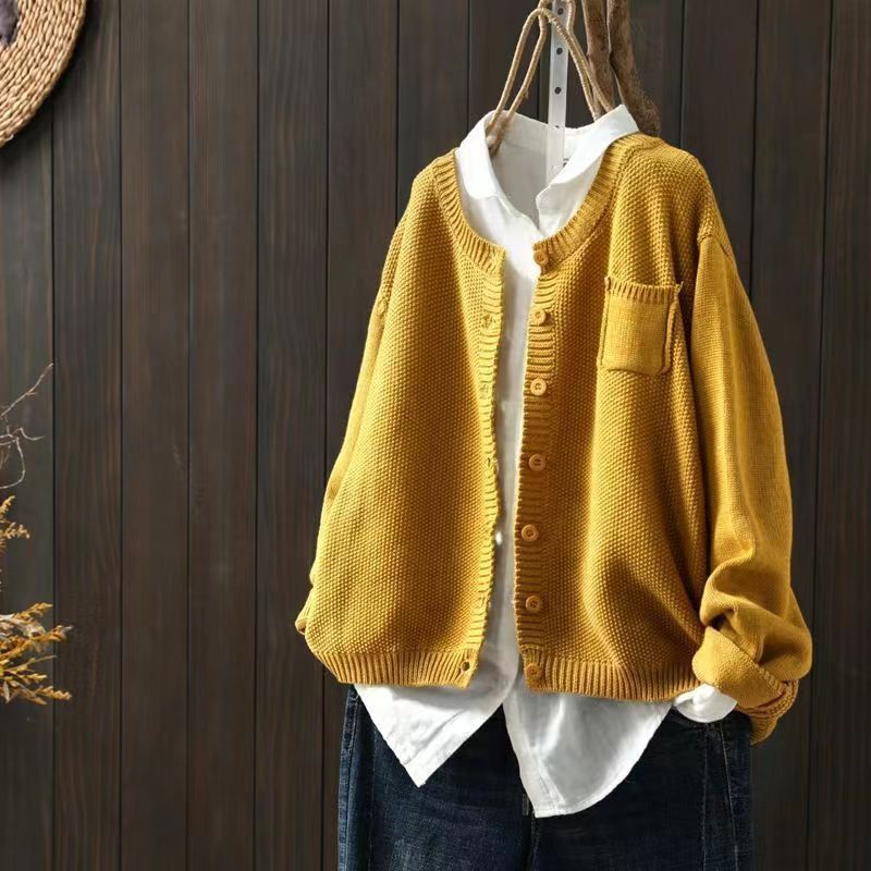 Sandra | Classic Cardigan Sweater