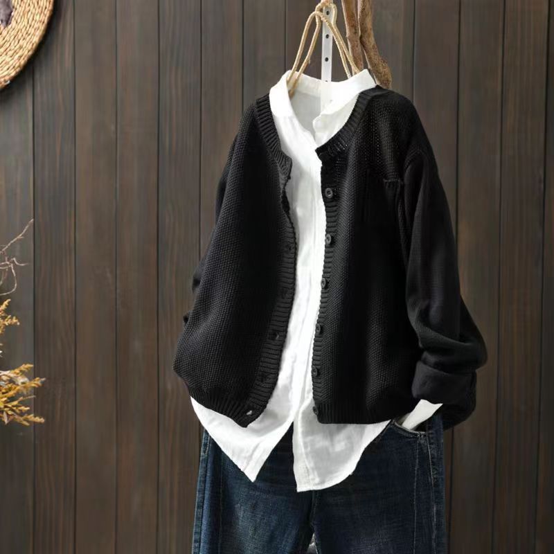 Sandra | Classic Cardigan Sweater